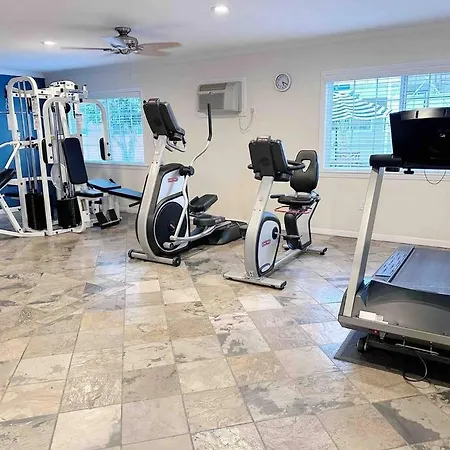 Spacious South Bay Condo